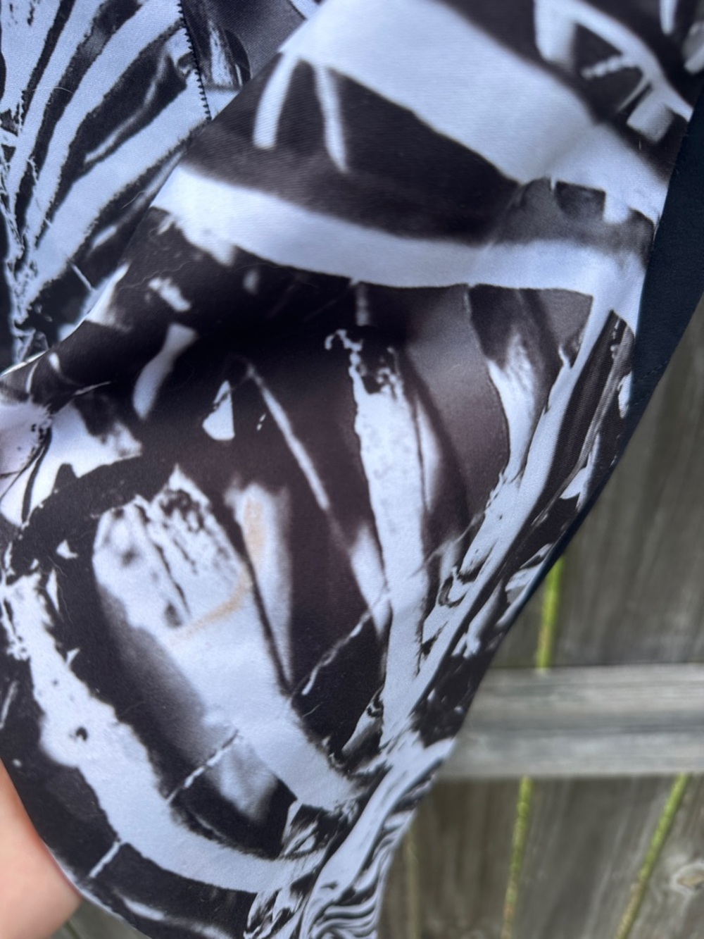 Blackmilk capris - Picture 6 of 6